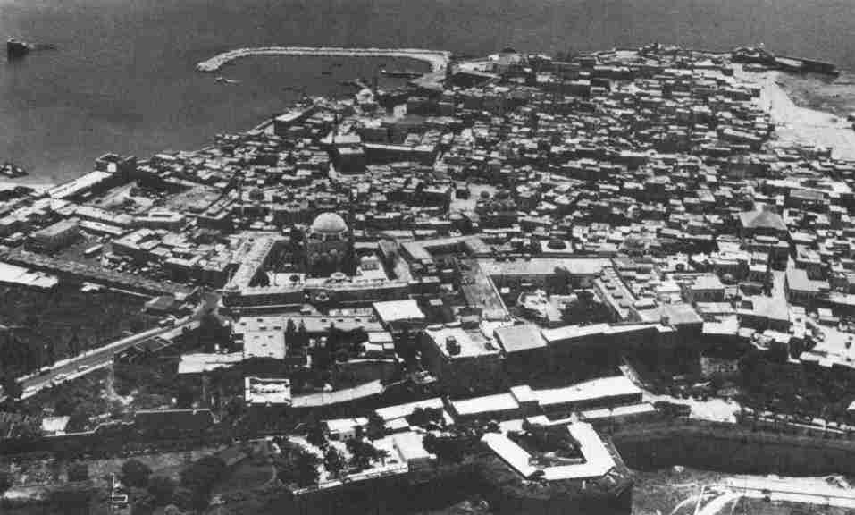 AN AERIAL VIEW OF 'AKKÁ